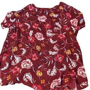OLD Navy women’s medium floral v neck blouse
